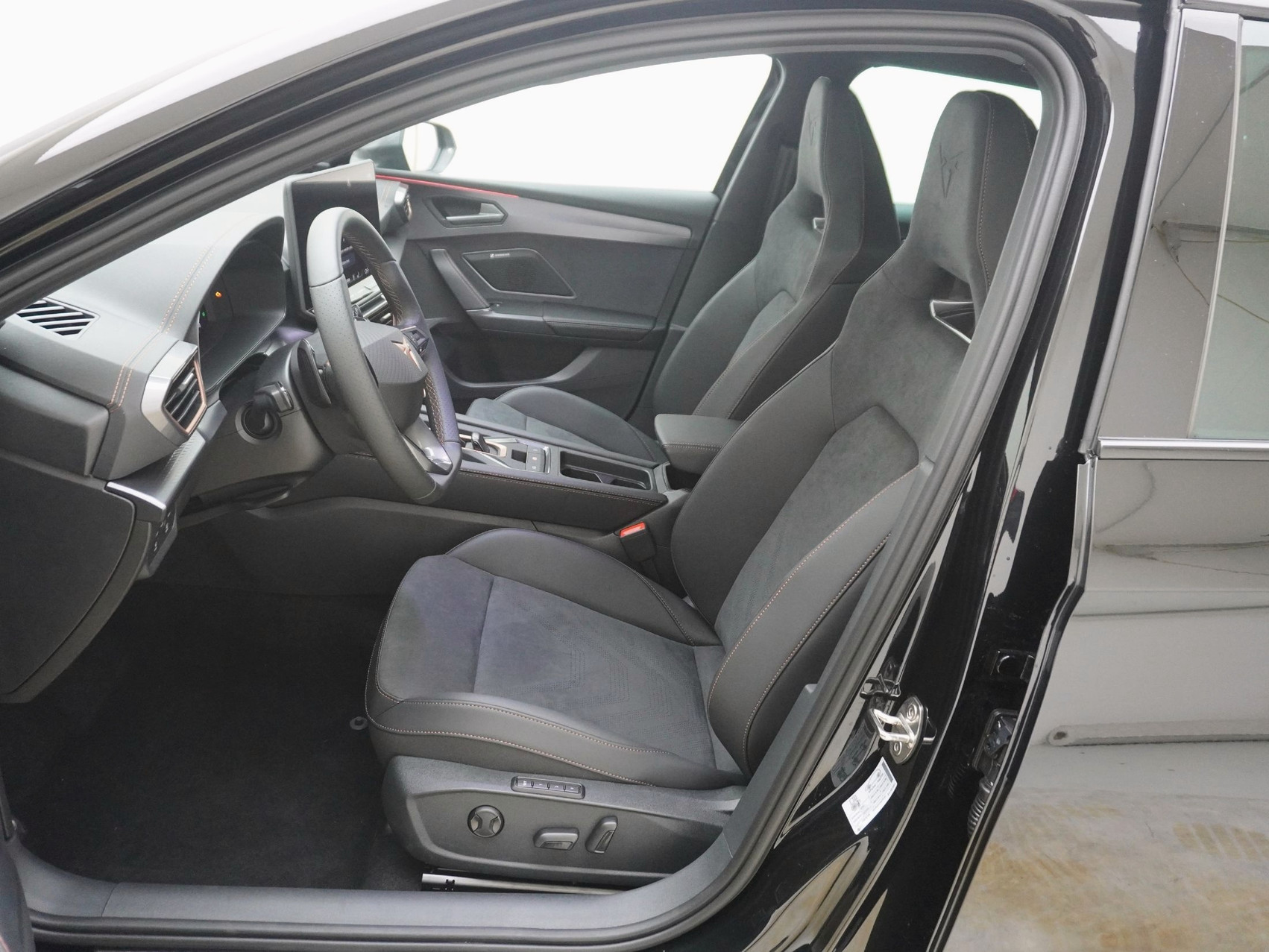 CUPRA Leon 1.5 eTSI DSG
