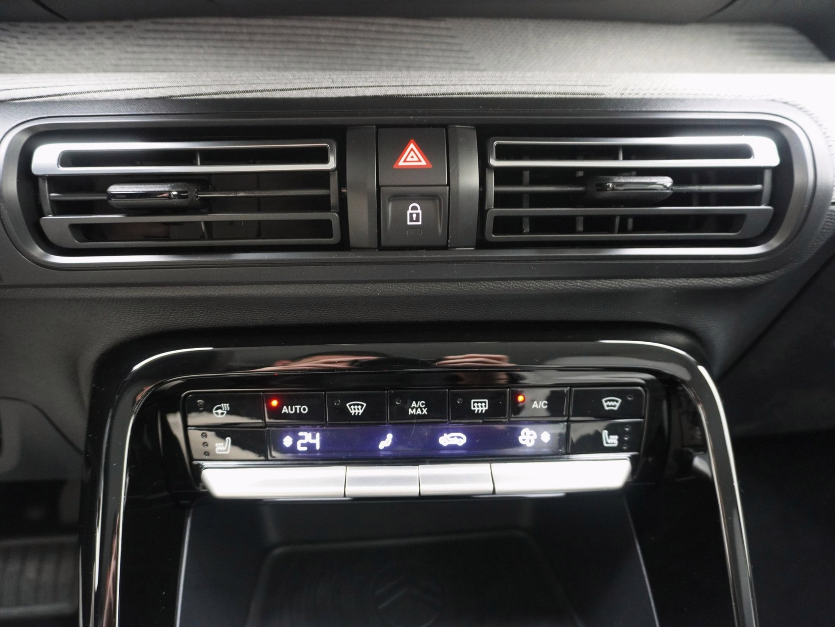 CITROËN C3 1.2 Hybrid Max