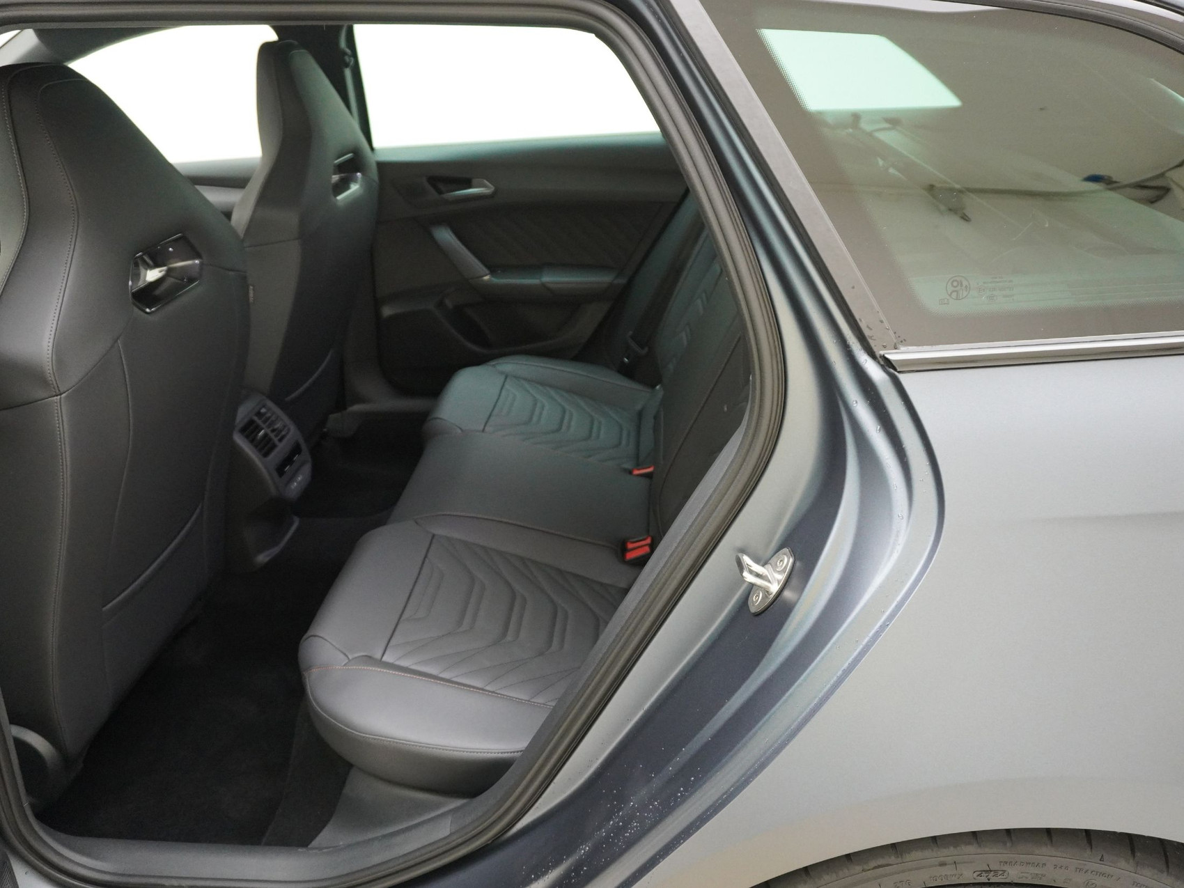 CUPRA Leon ST 2.0 TSI VZ 4Drive DSG