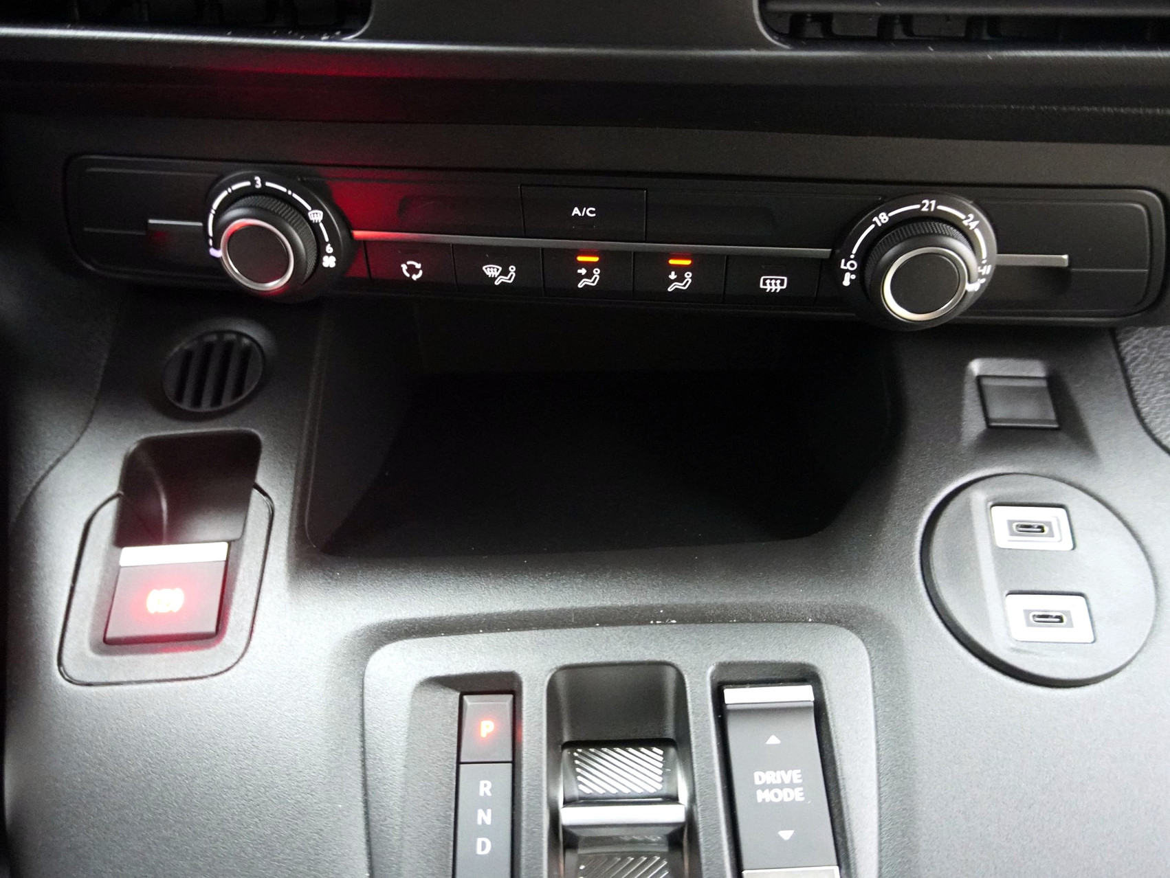 TOYOTA Proace City PROACE CITY Van L2 52KWh Active ** inkl. Pack Glas **