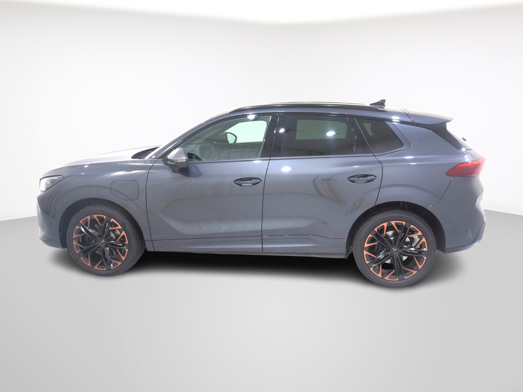 CUPRA Terramar 1.5 e-Plug-in-HYBRID VZ DSG