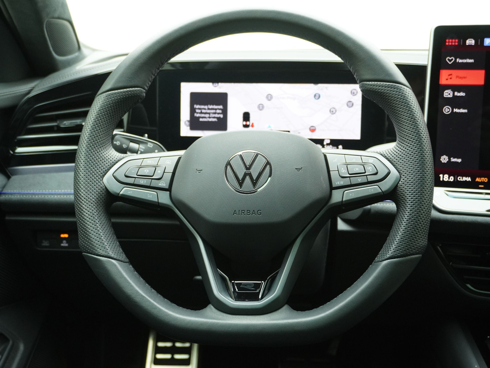 VW Passat Variant 2.0 TSI DSG R-Line 4Motion **R-Line Signature**