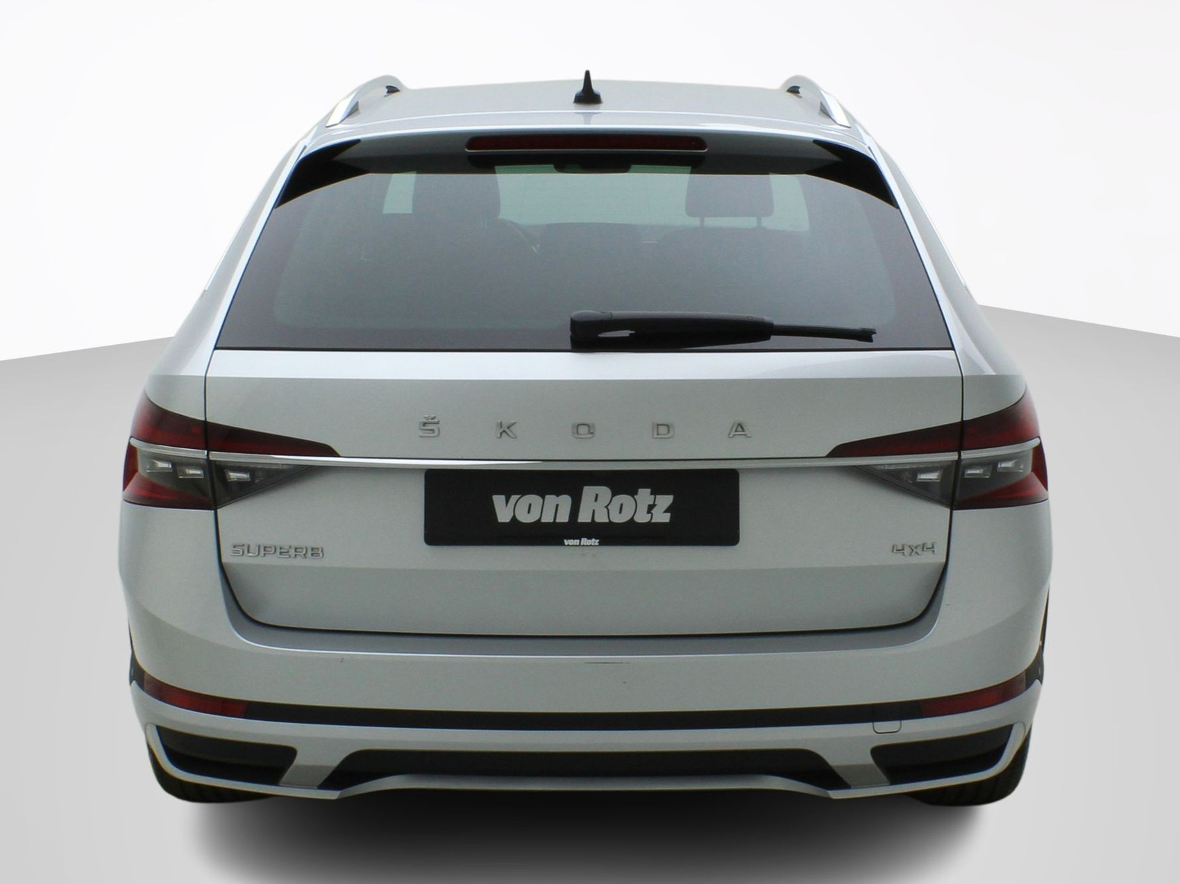 SKODA Superb Combi Scout 2.0 TDI DSG 4×4