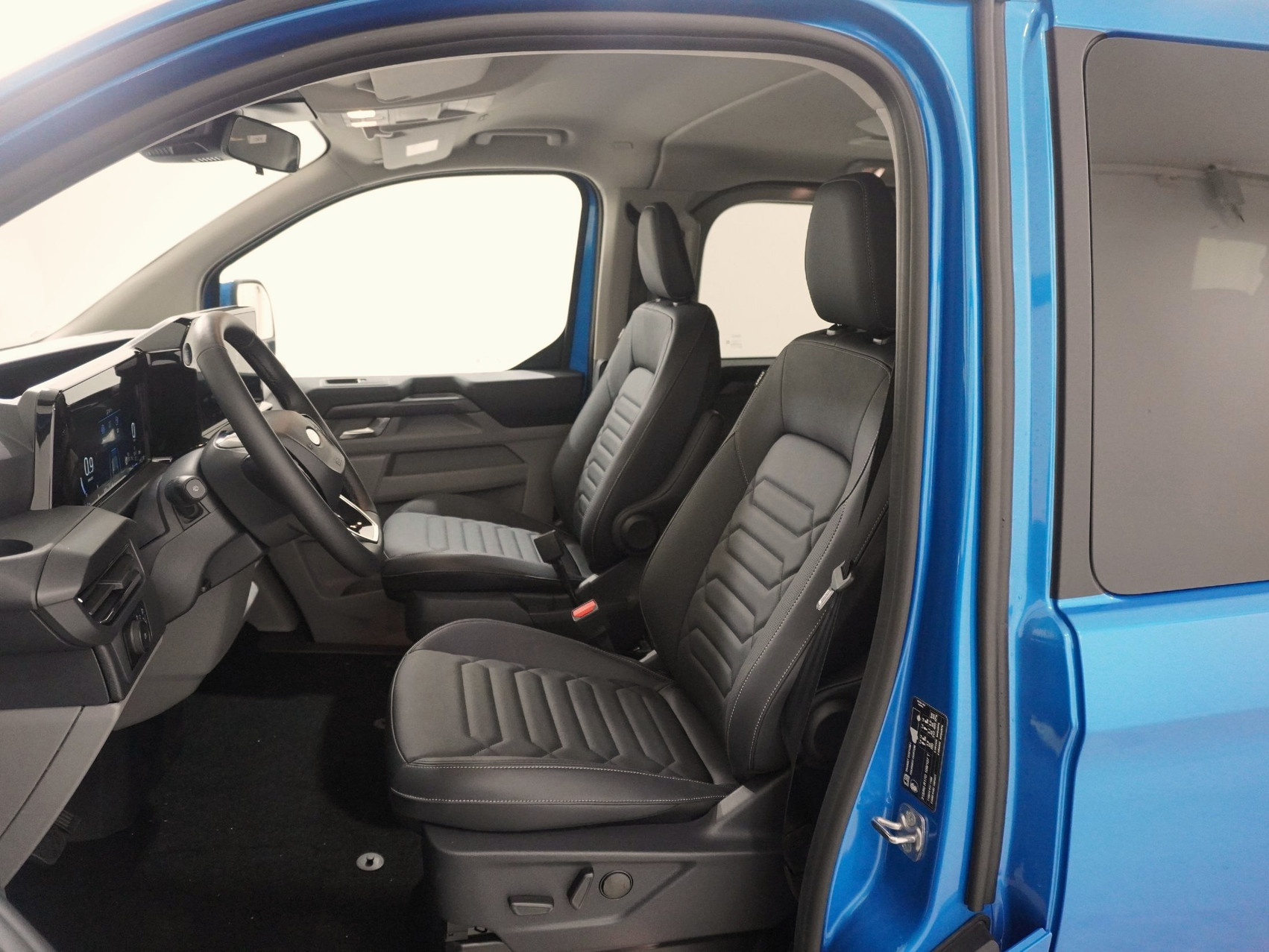 FORD Tourneo Custom 320 L1 2.0 TDCI Titanium X