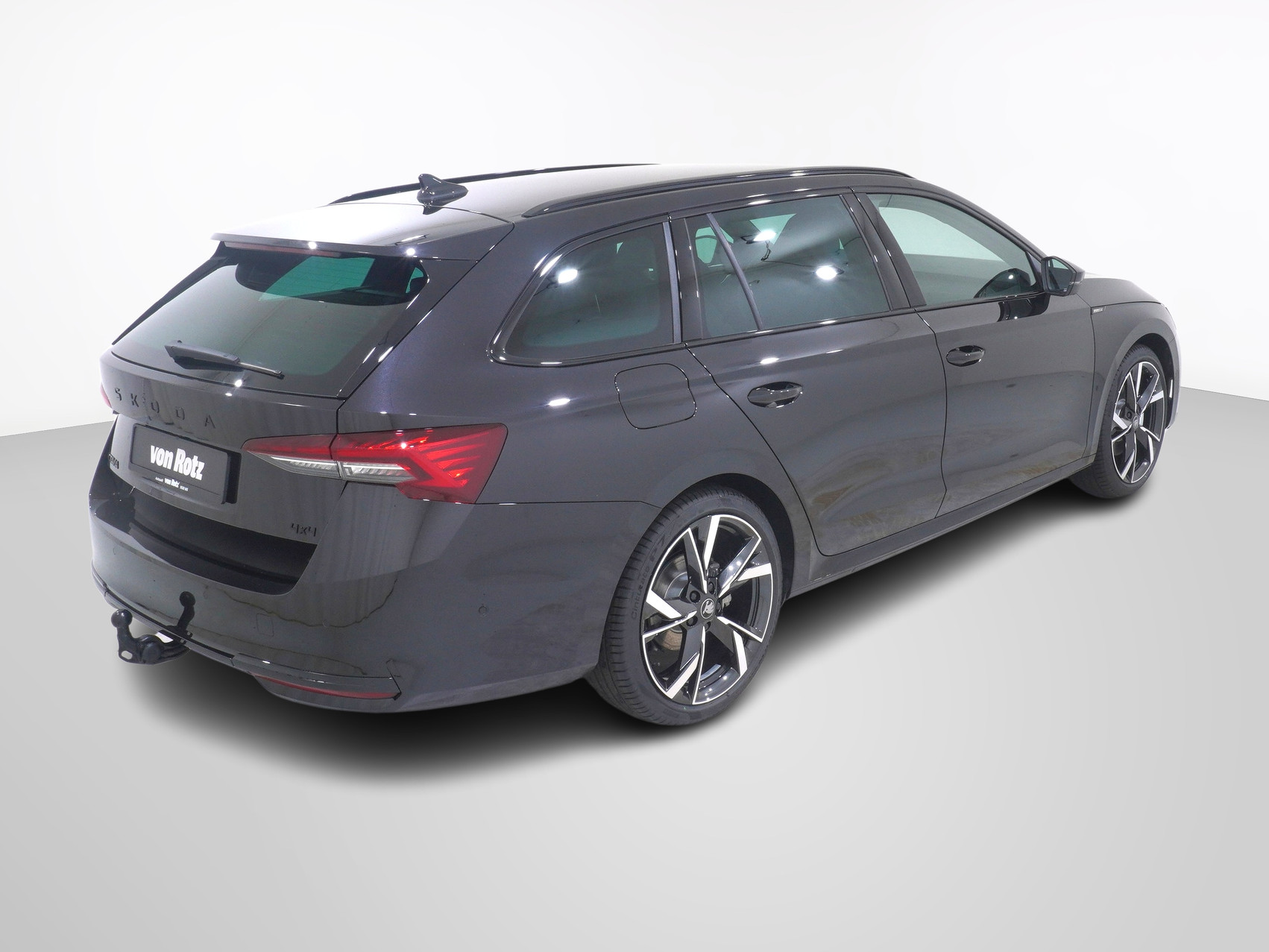 SKODA Octavia 2.0 TSI SportLine 4×4 DSG