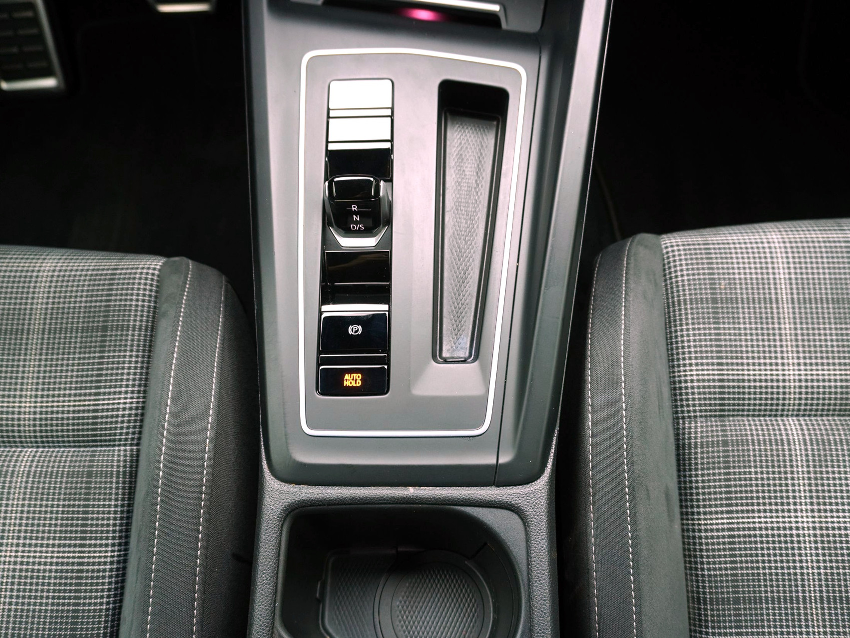 VW Golf 8 2.0 TDI DSG GTD Black Style