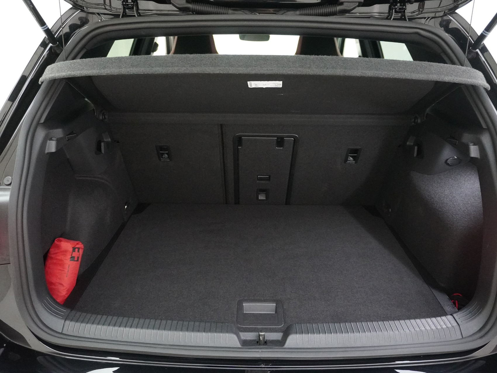 VW Golf 8.5 2.0 TSI DSG GTI Black Style (2025) ** Harman/Kardon / Head-Up / Panoramadach **