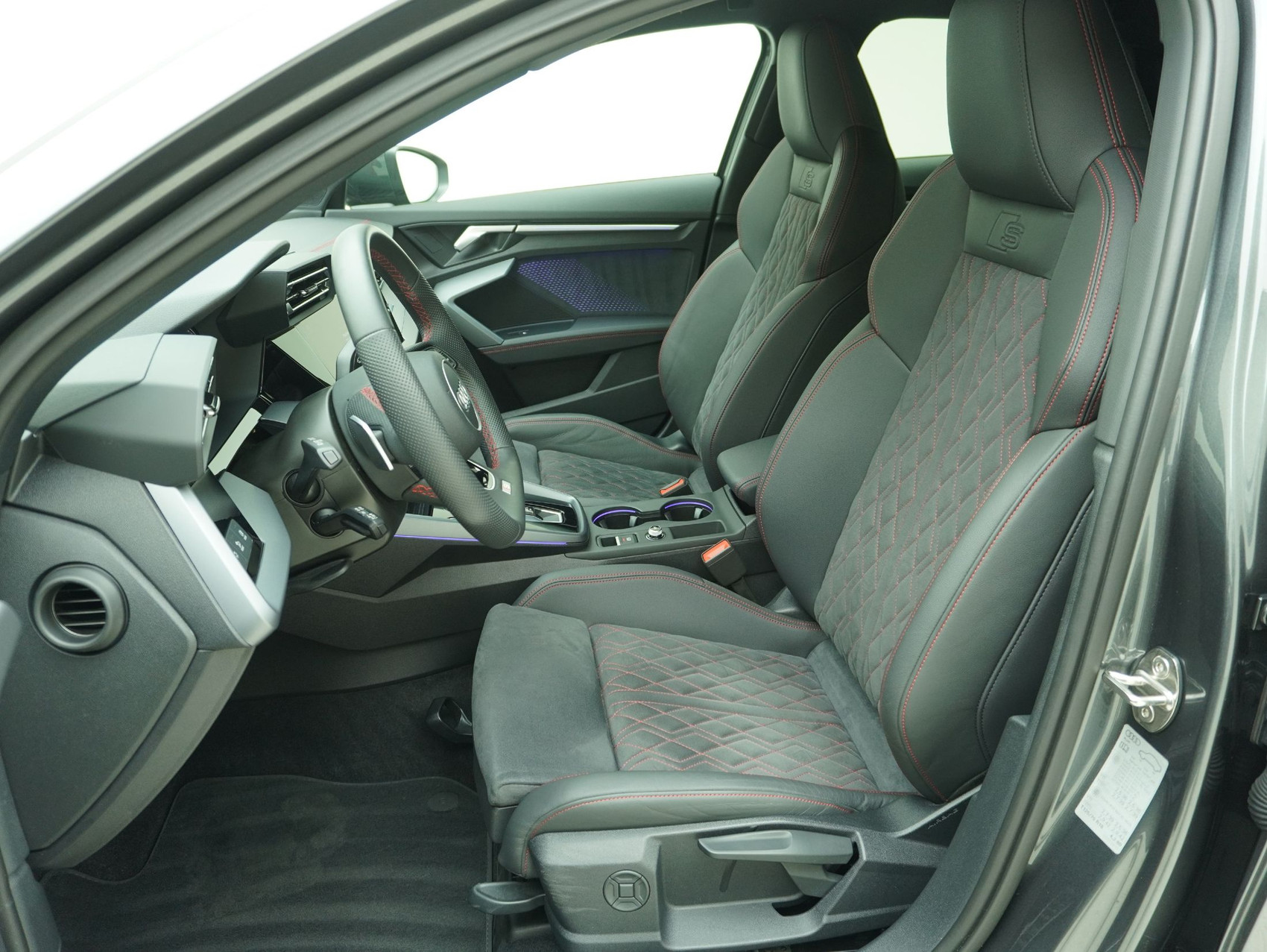 AUDI A3 Limousine 35 TFSI S Line S-Tronic