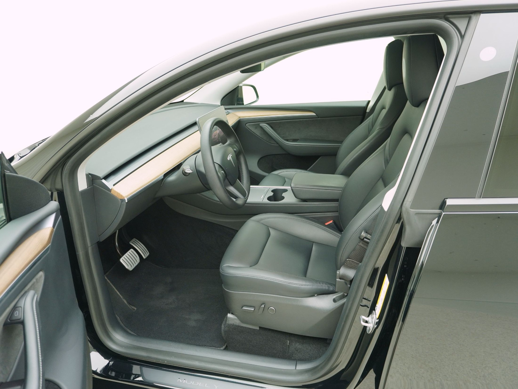 TESLA Model Y Performance