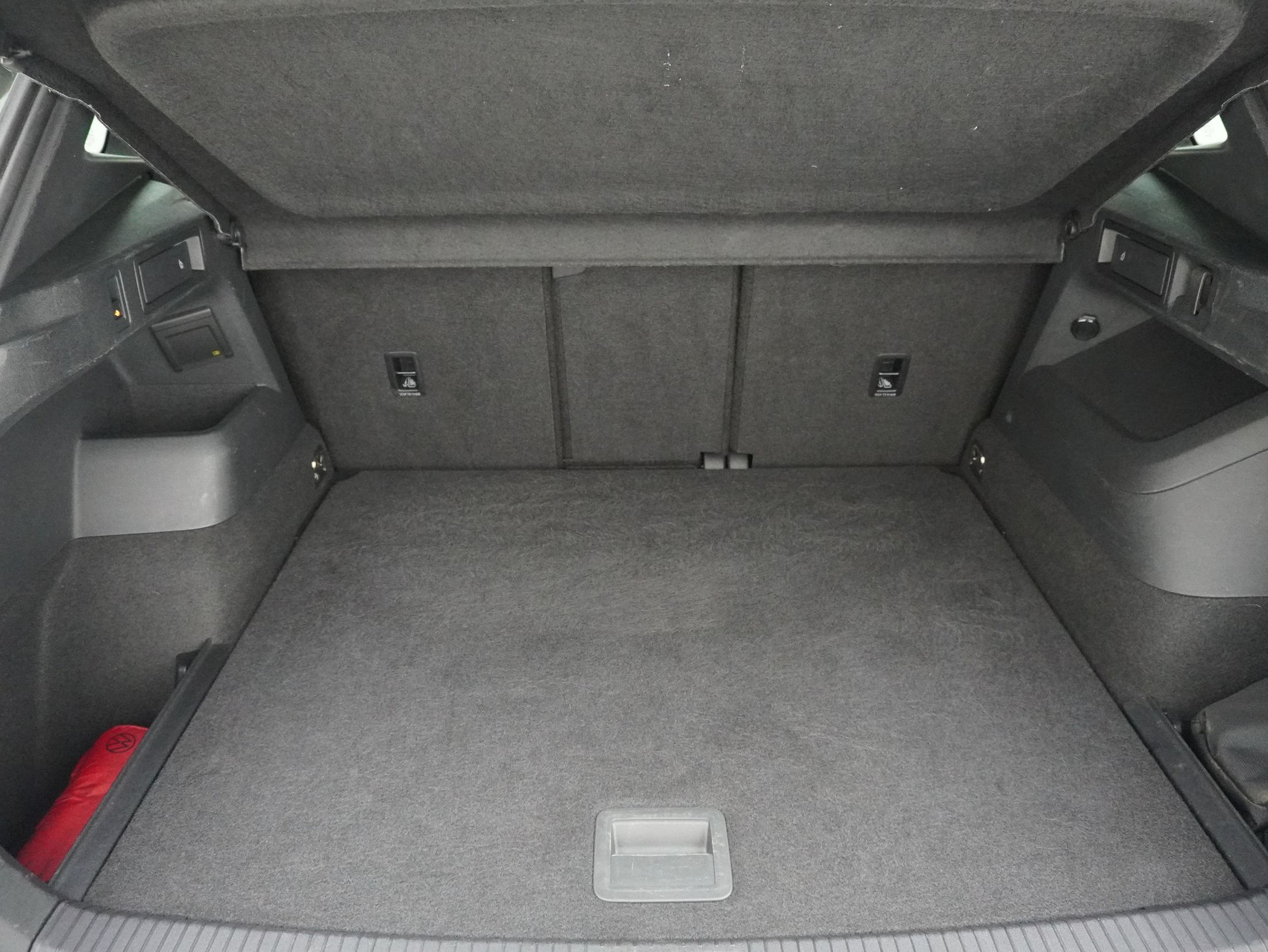 VW Tiguan 2.0 TSI DSG R-Line Black Style 4Motion (2025)